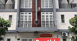 Link house for rent at Sensok 